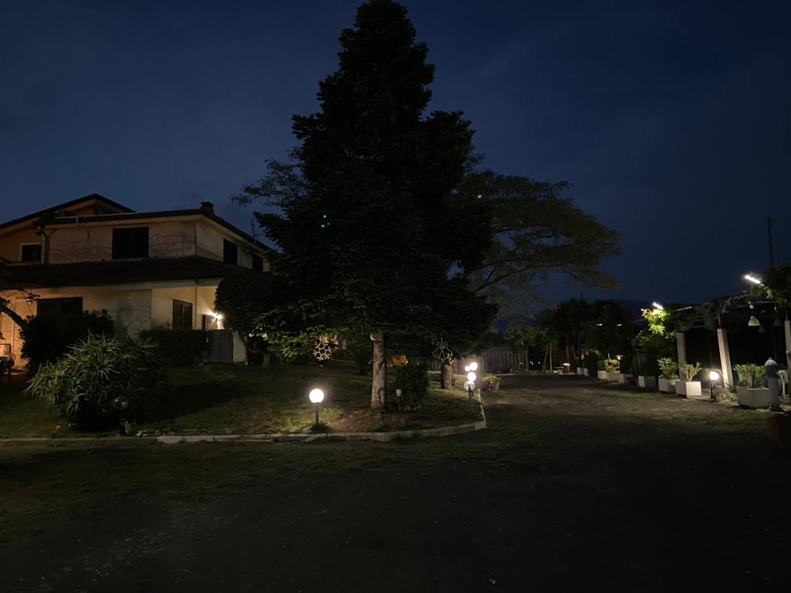 Апартаменты Al Rifugio Montecorvino Pugliano Экстерьер фото